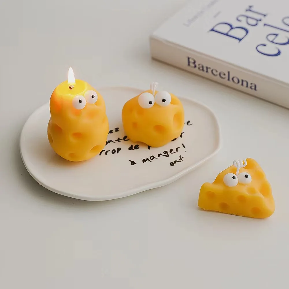 

【Cheese Three Brothers】Potato Shaped Aromatherapy Candle Funny Cute Home Desktop Decoration Accompanying Souvenir Trend