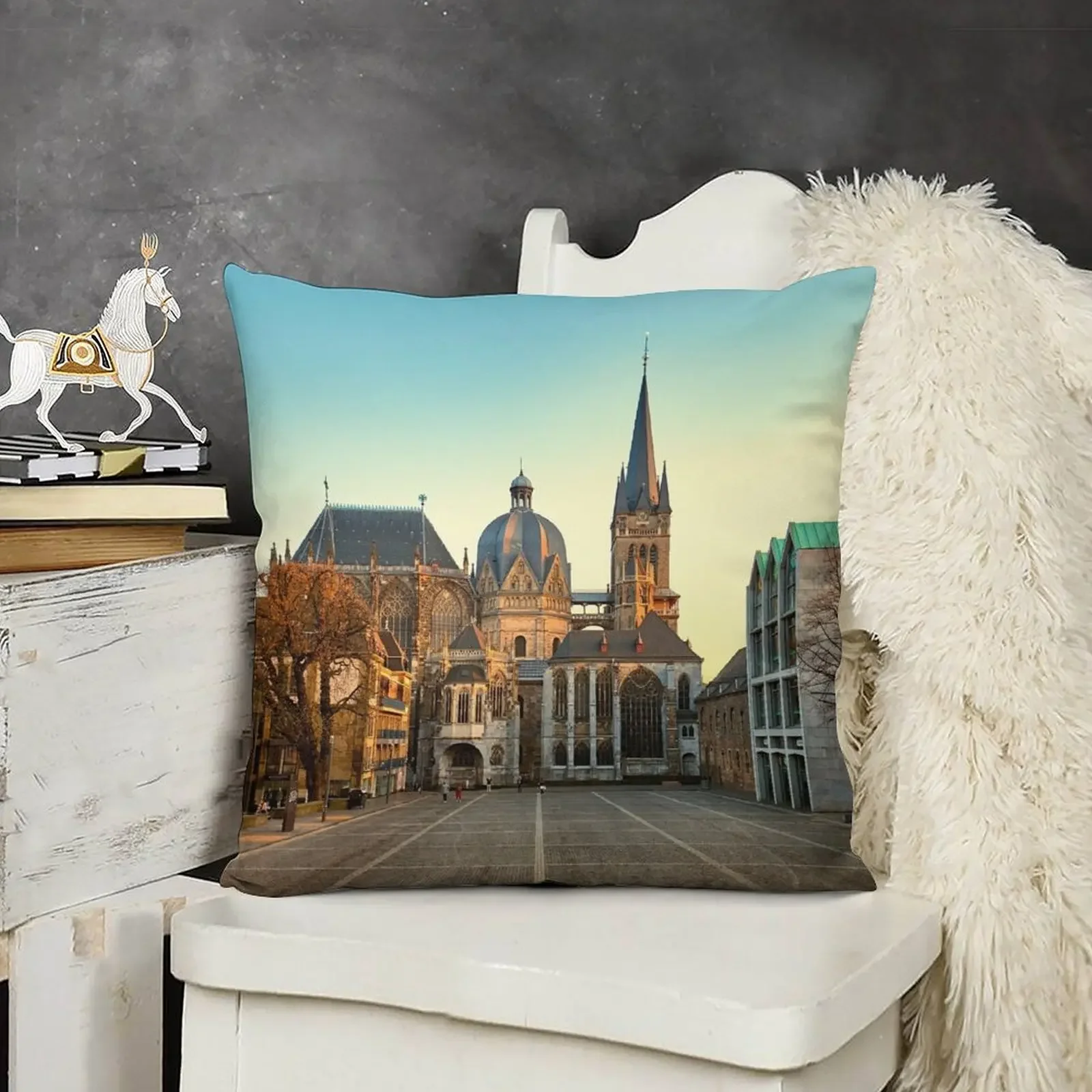 Aachen Cathedral Декоративная подушка Подушки для кровати Наволочка Осенняя наволочка