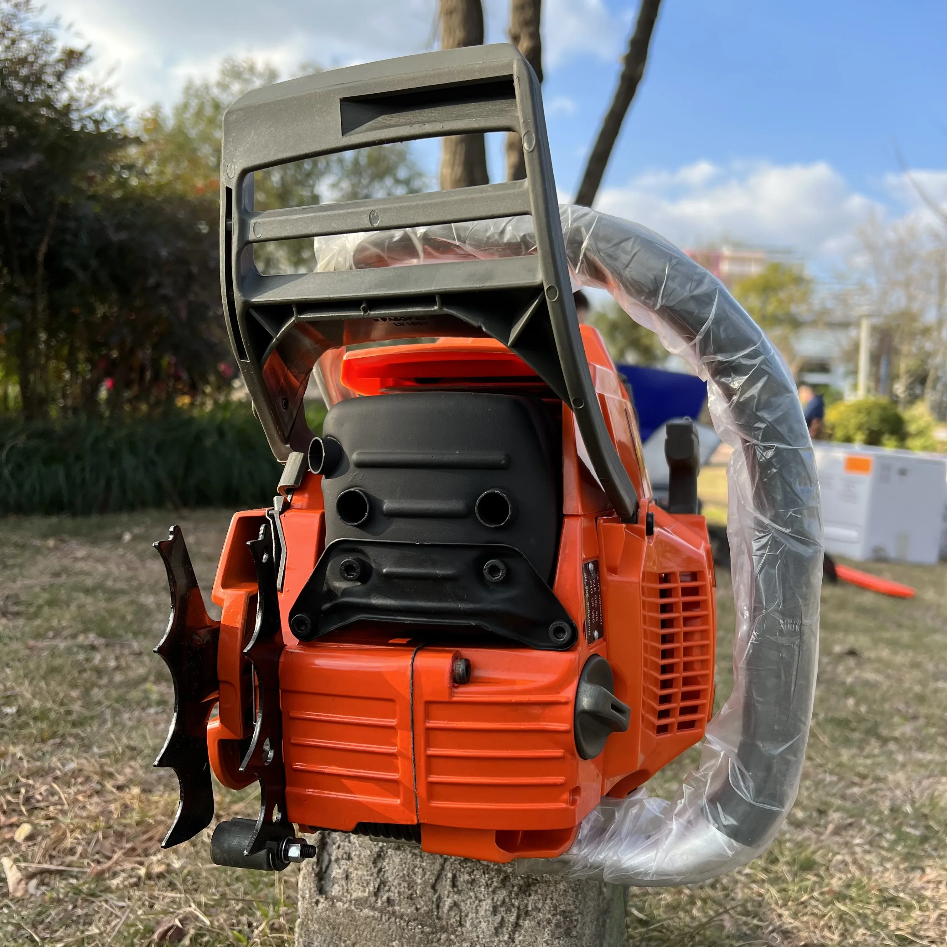 Professionelle Benzin Kettensäge Befesti отличаются HUS372 372 72CC KETTENSÄGE Power Garten Werkzeuge Fabrik Ver되고 Dropshippin