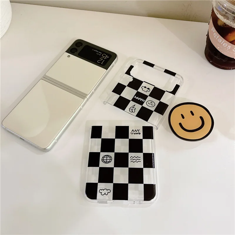 INS Checkerboard Cow Holder Phone Case for Samsung Galaxy Z Flip 4 3 Hard Cover for ZFlip3 Zflip4 Solid Shell Bracket
