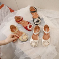 2022 spring pearls metal buckle new girls shoes hook loop childrens fashion casual all match sandals flat soft covered toes