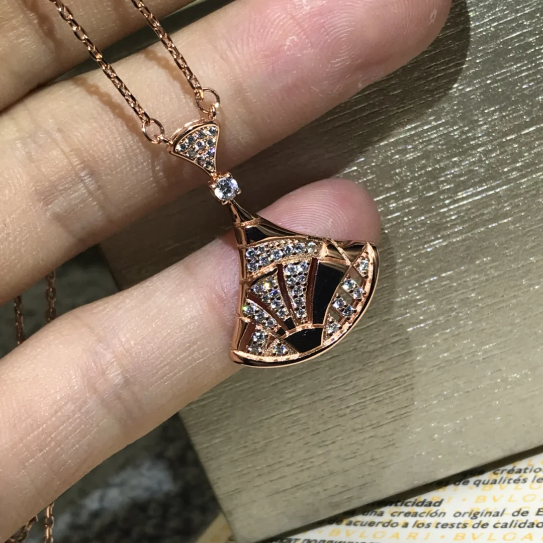 

Bv Brand New Original High Quality Full Diamond Skirt Necklace Ladies Classic Fashion Brand High-end Jewelry Gifts