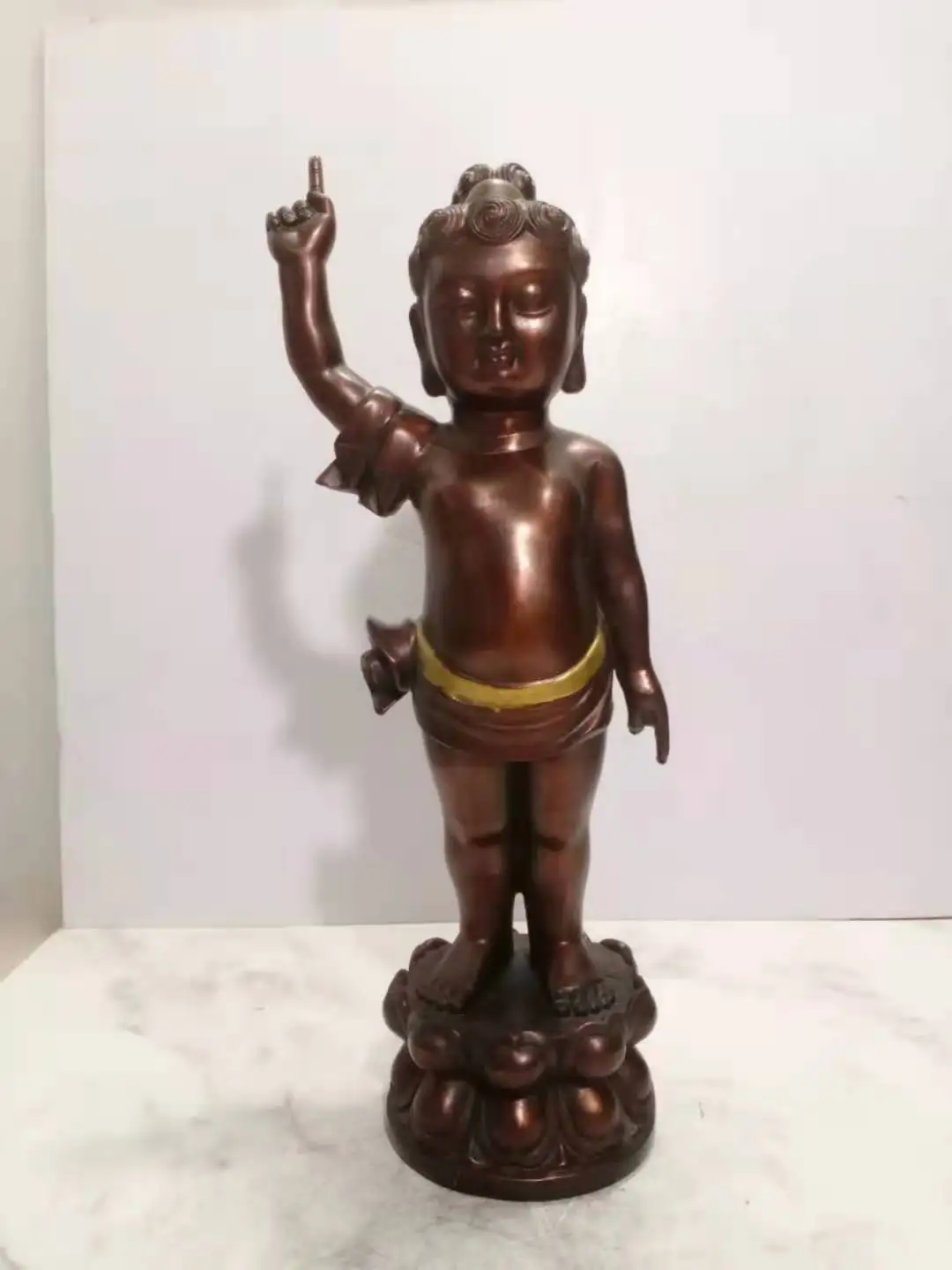 

Brass Prince Buddha Bathing Buddha Pointing to Heaven and Earth Baby Buddha Shakyamuni Buddha Temple Worship Bronze Statue Craft