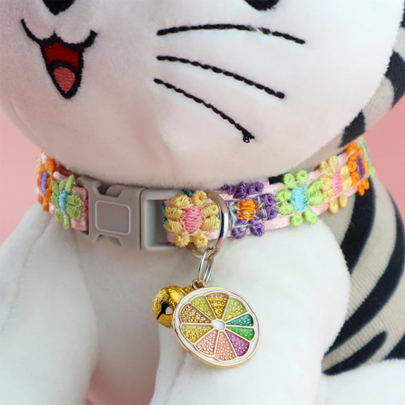 

Colorful Lace Flower Cat Collar with Bell Rainbow Color Kitten Puppy Necklace Adjustable Buckle Kitten Collar Dog Accessories