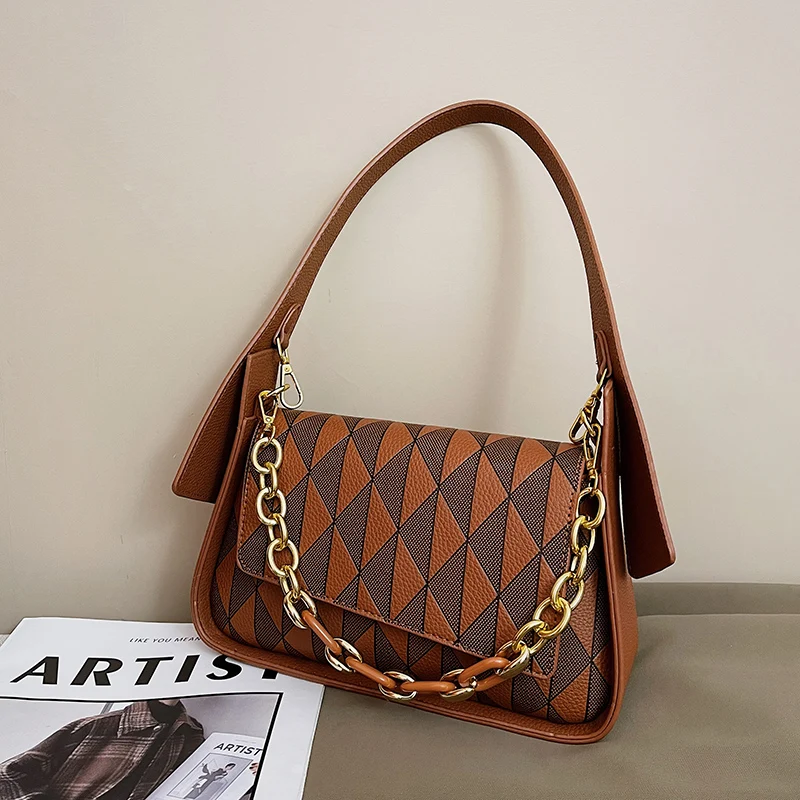 Women Shoulder Bags Luxury PU Handbag Vintage Clip Clutch Bag Purses Mini Acrylic Chain Crossbody Totes Ladies Trendy Hand Bag