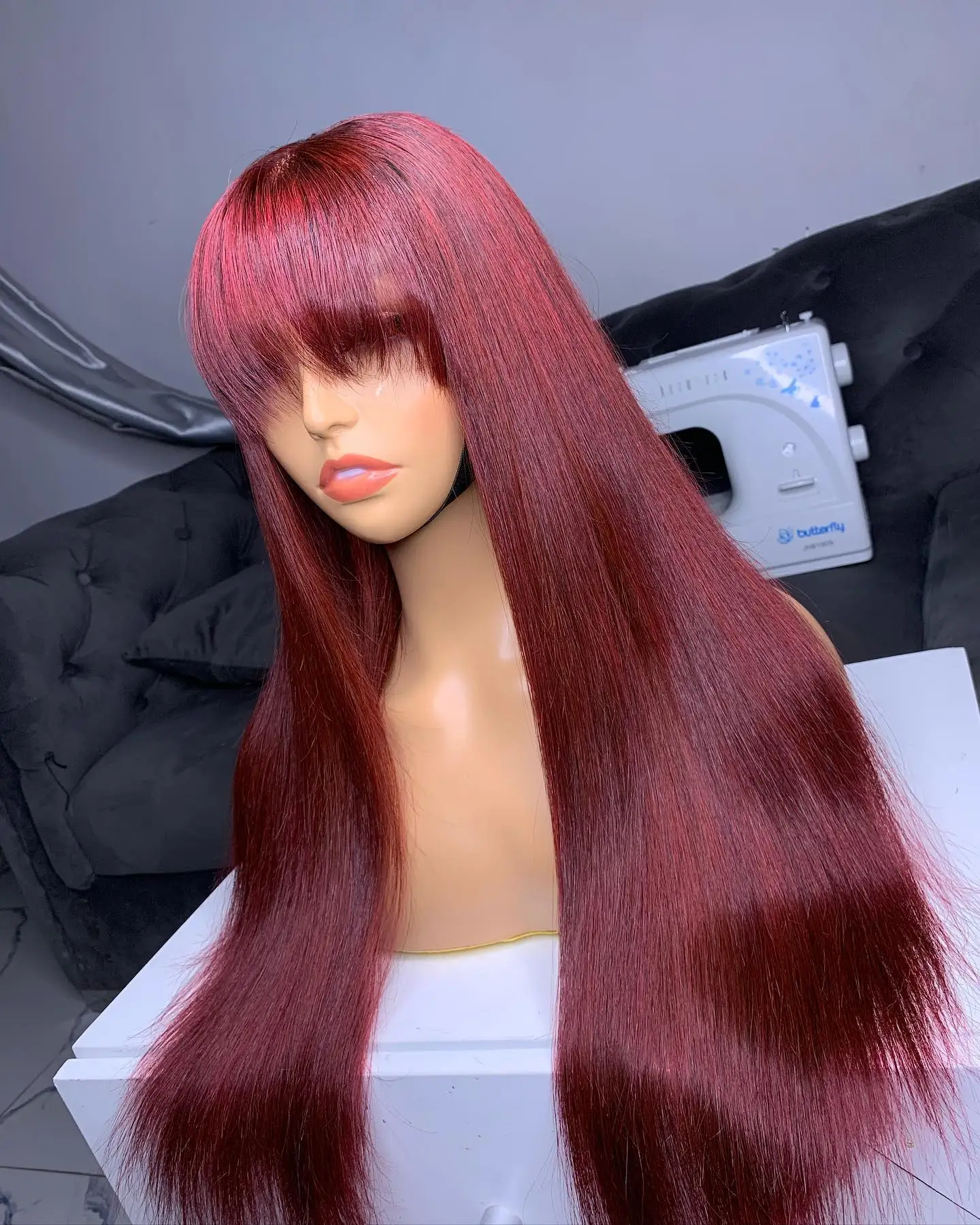 

Glueless Burgundy 26 Inch Long Silky Straight Synthetic Machine Wig With Bangs For Black Women High Temperature Daily Wine Red