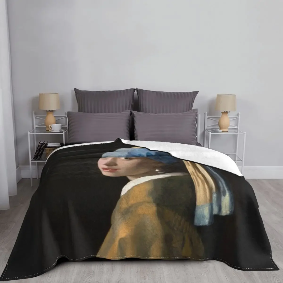 Детское одеяло с жемчужными серьгами