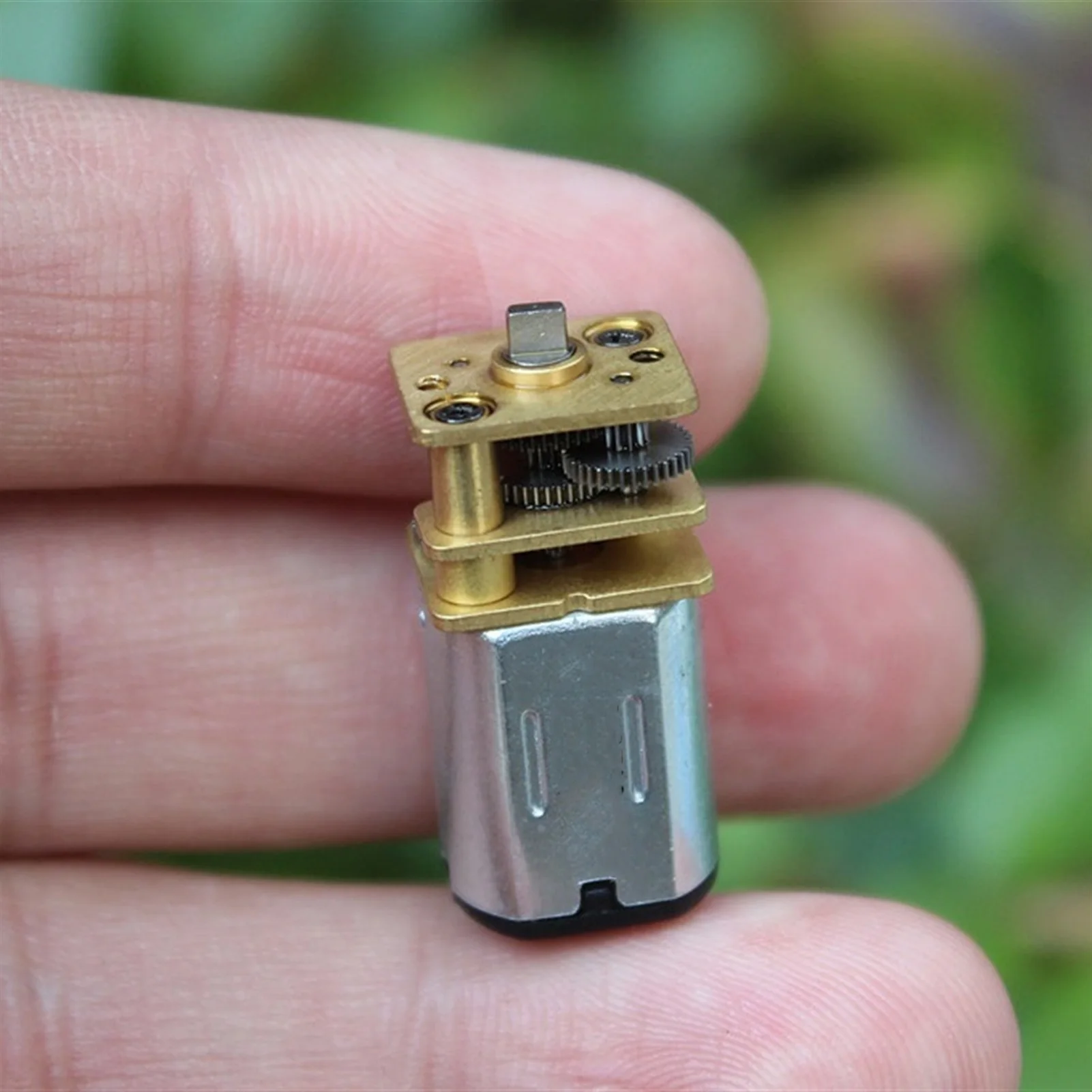 

Micro N20 Geared Motor, DC3V3.7V5V DC Mini All-metal Gear Reducer Intelligent Robot Motor