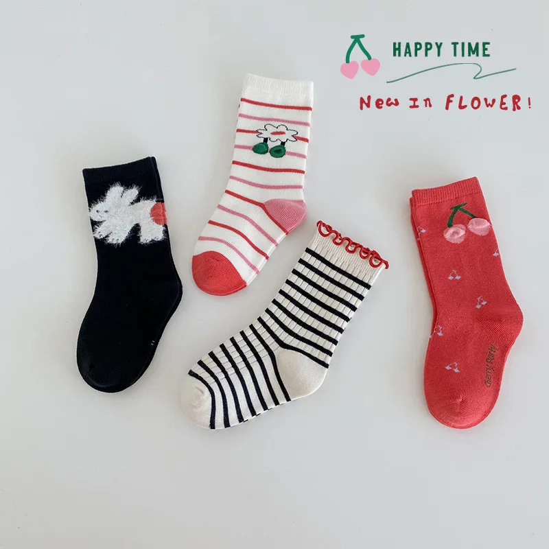 

4 Pairs Kids Sock Boys Girls Fashion Letters Prints Cotton Rabbit Socks Korean Style Toddler Kids Versatile Socks for 3-12 years