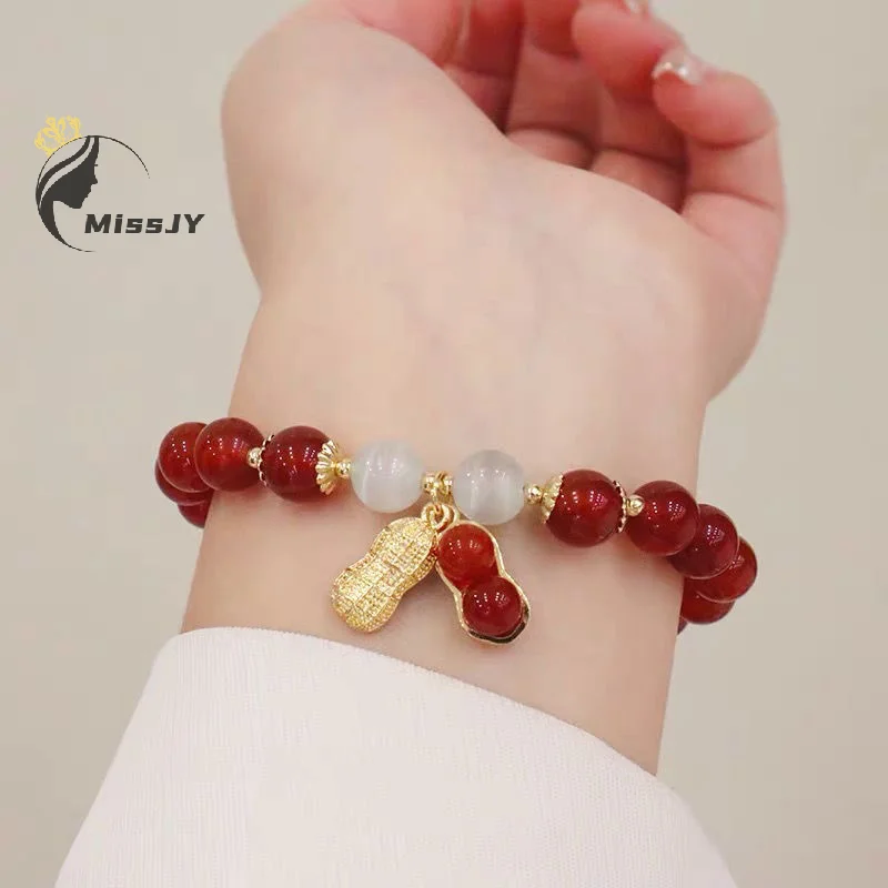 Новогодний браслет с бусинами на удачу Элегантные красные бусины подвеска в