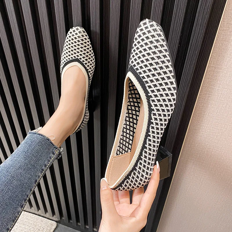 2022 Spring Summer Thick Heel Shoes Women's Square Head Shallow Mouth Princess Knitting Mid-heel Temperament Women's Pumps