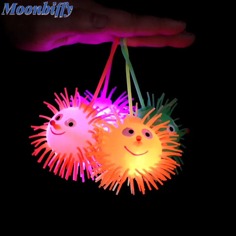 1pcs/5pcs Elastic Glow Hair Ball LED Flash Strange Toys Fun Luminous Toys Bouncy Ball for Children Kids Rubber Fingertip
