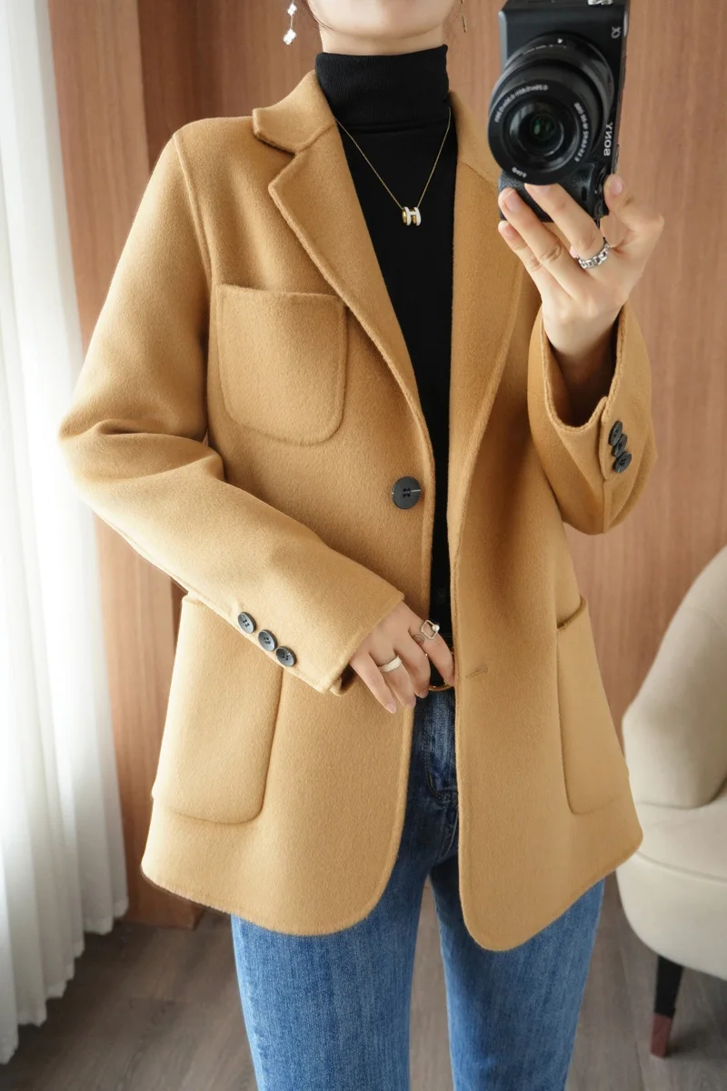 Женское однотонное пальто из шерсти и смесовых тканей