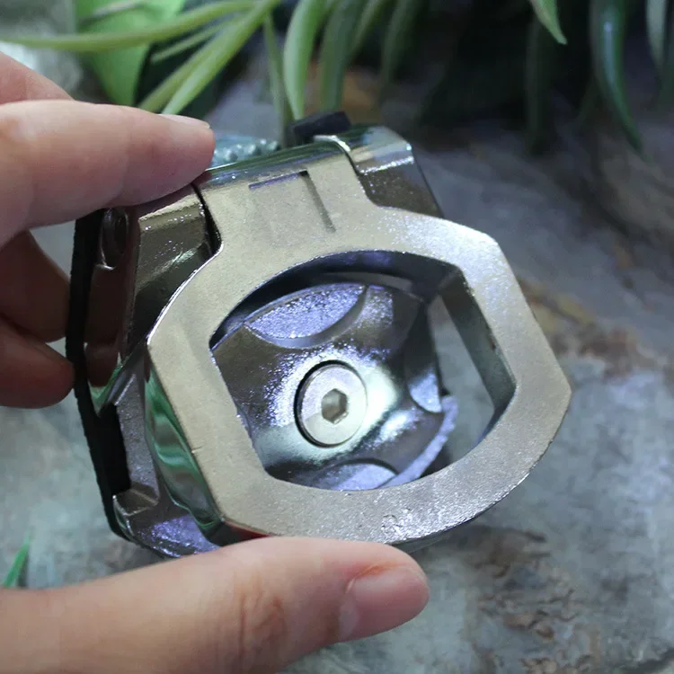 Для Navarra Ruiqi Baodian Fengjun пикап задний ящик сокровище грузовой с металлическим