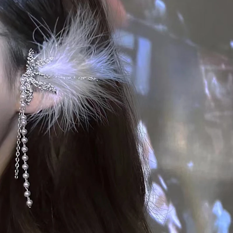 Модные не проколотые серьги клипсы для ушей богемные асимметричные с перьями и