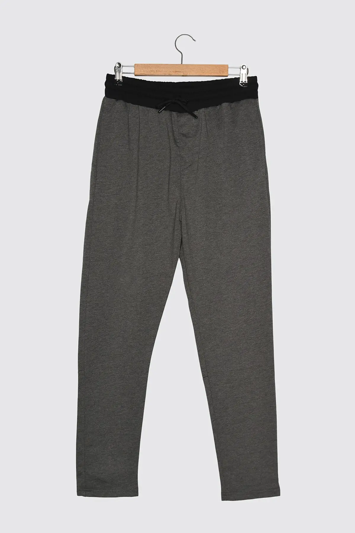 

Trendyol Men 'S Regular Fit Sweatpants TMNSS21EA0156