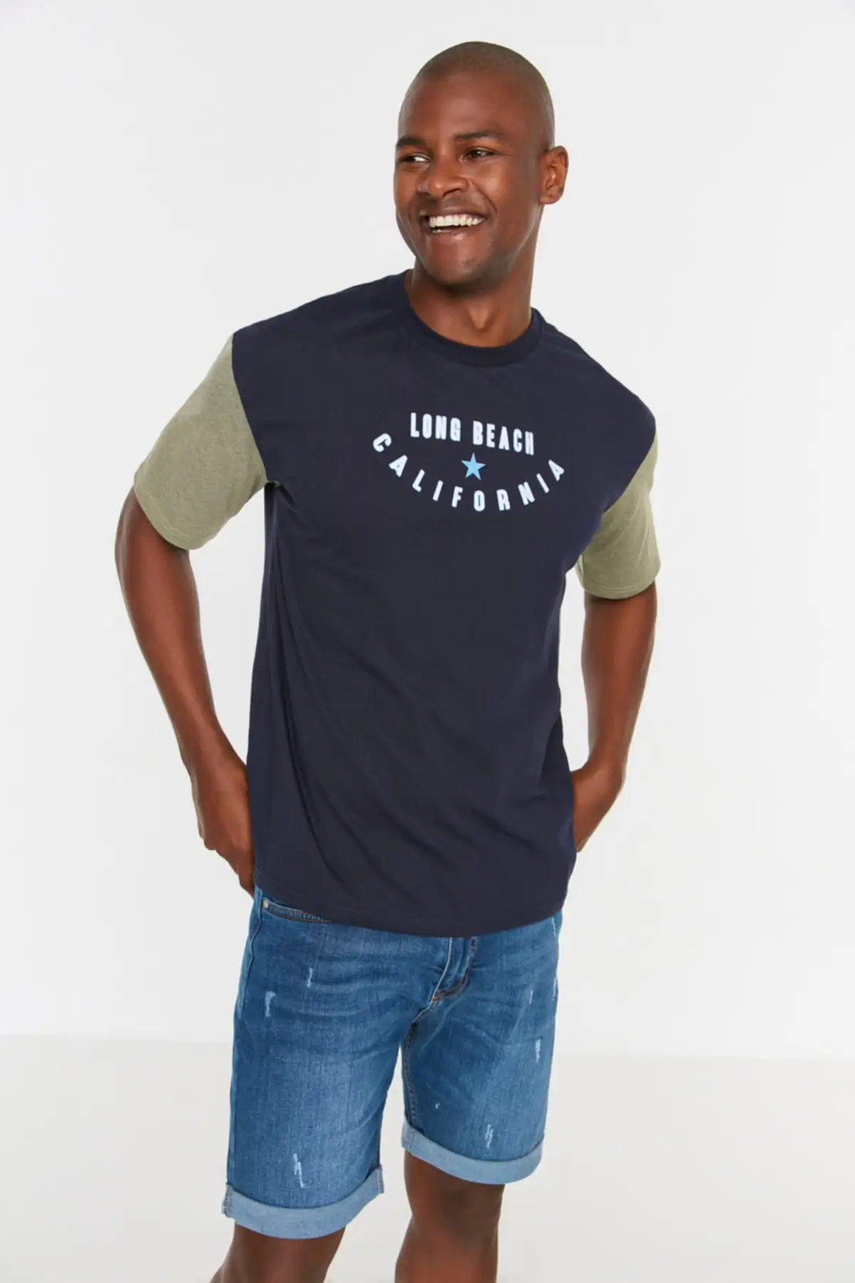 

Men's T-Shirt TMNSS22TS0918