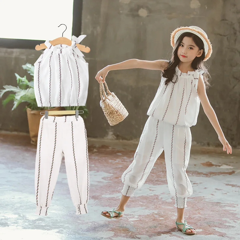 

2023 new children's suit girls Korean version of fashion cherry vest sweet two-piece set large children fashion student clothes