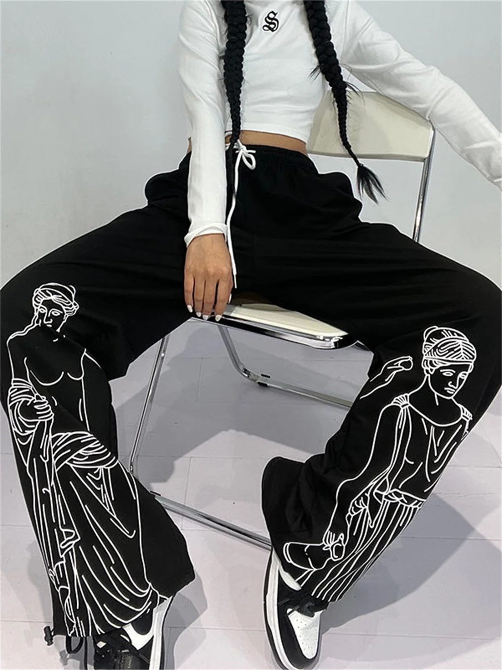 

Y2K Black Graphics Baggy Sweatpants Women Capris Hip Hop Dance Trousers High Waist Print Pants Black Cargo Pants Kpop