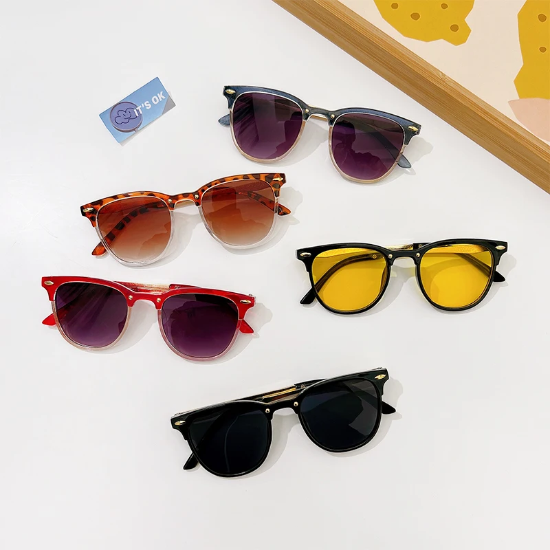 

New Children Shade Fashion Sunglasses Boy Girl Outdoor UV400 Protection Sunglasses Kids Personality Street Shooting Sunglasses