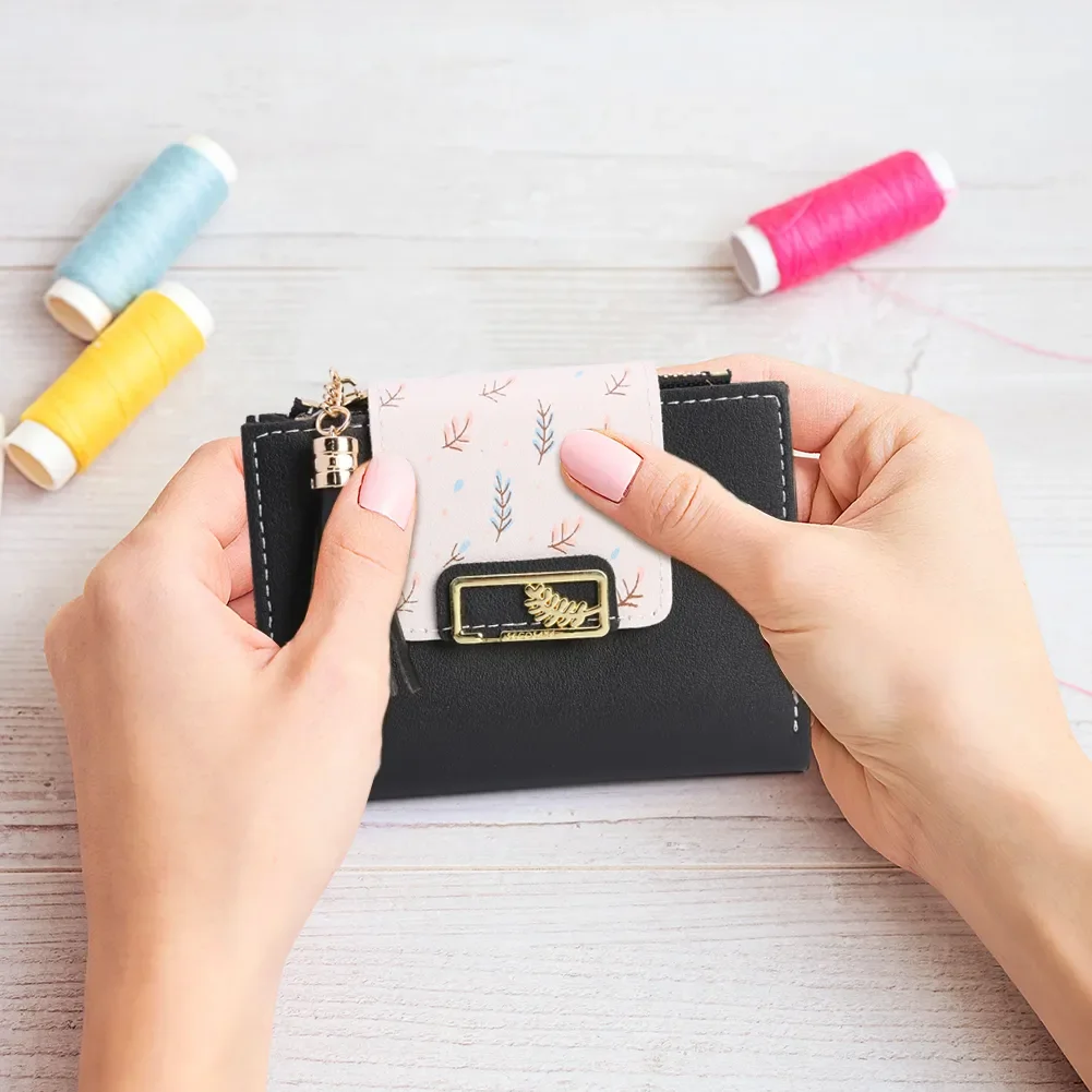 Women's Wallets Tassel Short Wallet for Woman Mini Coin Purse Ladies Clutch Small Wallet Female Pu Leather Card Holder