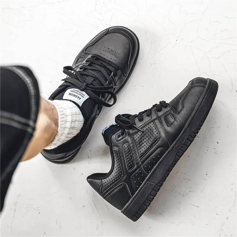 

2023 New Men's Shoes Spring and Autumn Casual All-match Fashion Low-cut Bread Men's Shoes Sports Trend Vulcanized Shoes