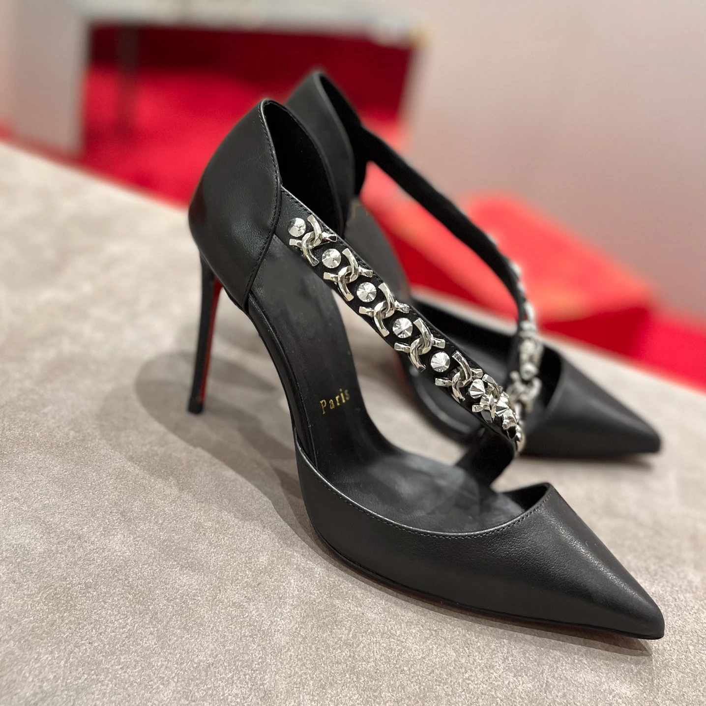 

Top Quality Womens High Heels Luxury Fashion Ladies Crystal Glisten Red Sole Shoes Classic Retro Designer 0-12cm High Heel 1283