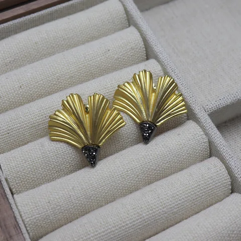 Винтажная брошь и серьги из цинкового сплава