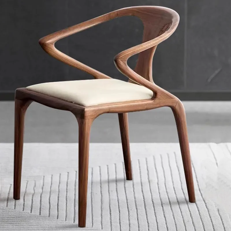 Дизайнерские стулья для гостиной Расслабляющая спинка Туалетный столик