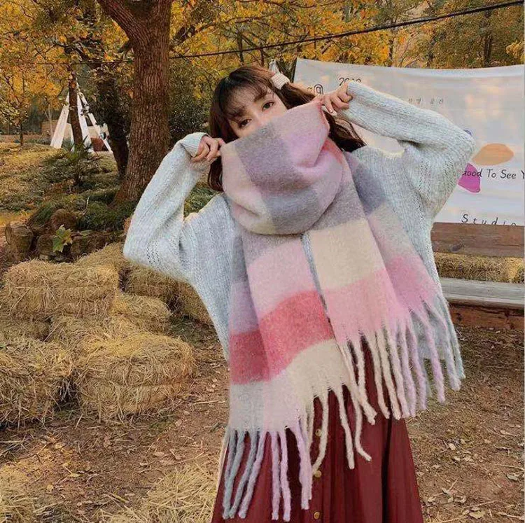 Женский роскошный брендовый клетчатый шарф, зимние теплые шали из пашмины, кашемировые женские шарфы с кисточками, Радужный пушистый шарф