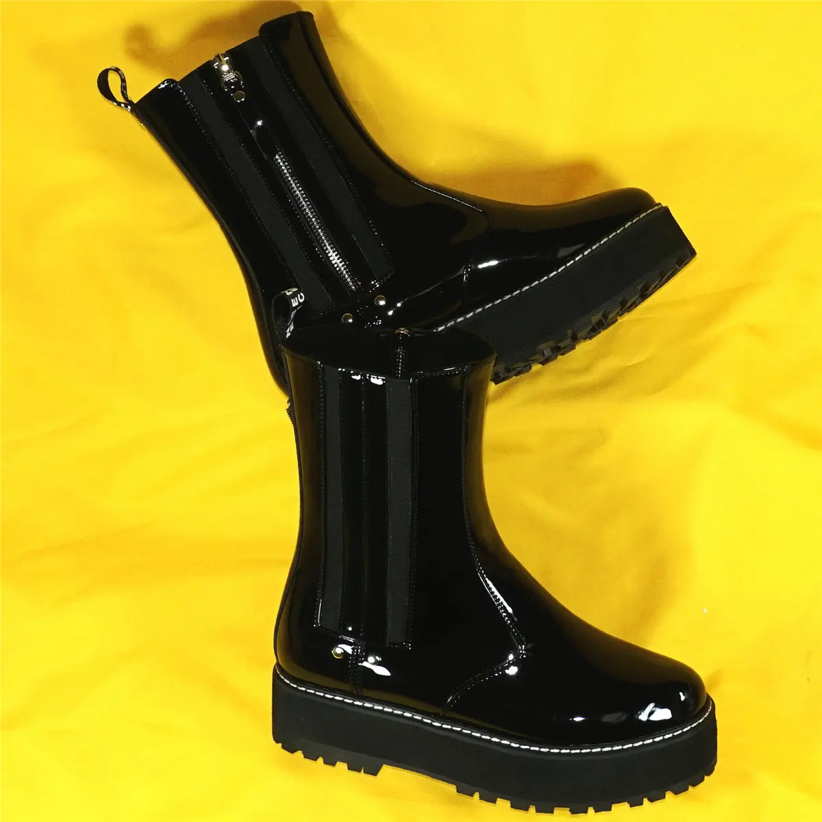 High Top Fashion Sneakers Women Black Patent Leather Ankle Boots Female Winter Warm Round Toe Platform Pumps Shoes Casual Shoes