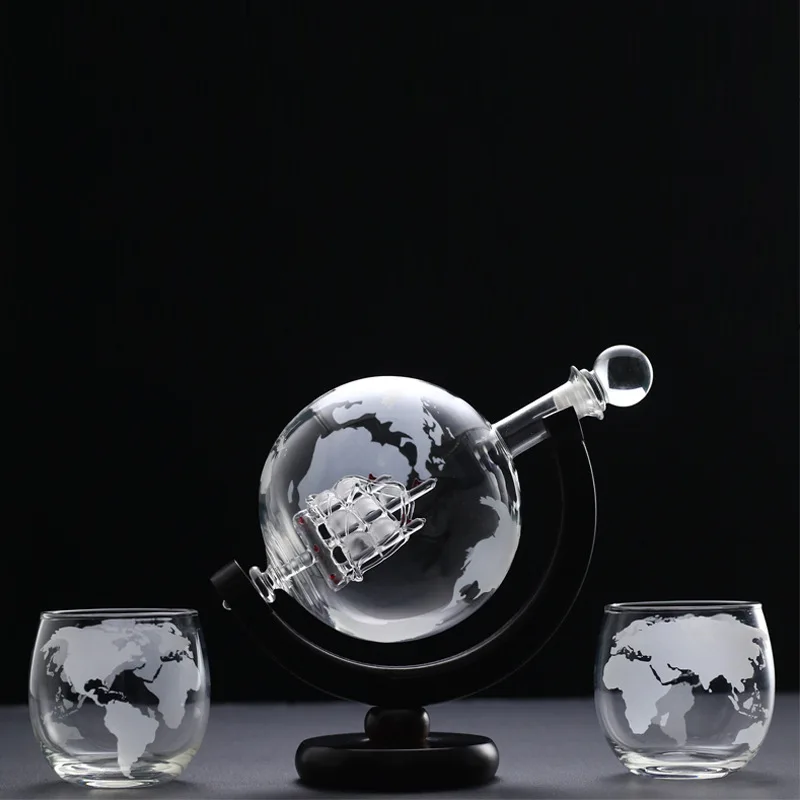 Whiskey Decanter Globe Wine Aerator Glass Set Sailboat Skull Inside Crystal with Fine Wood Stand Liquor Decanter for Vodka Cup