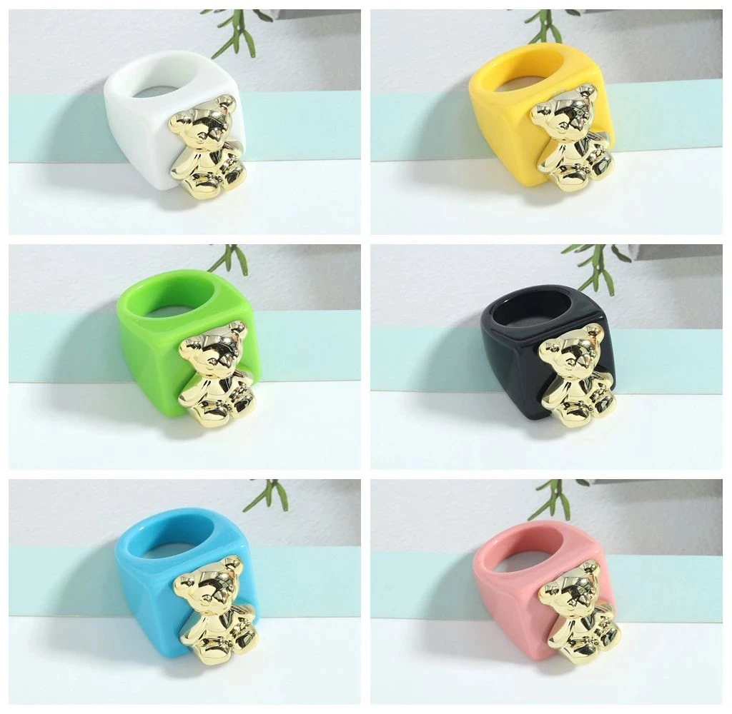 

New Transparent Resin Acrylic Geometric Square Y2K Bear Rings Cartoon for Women Girls Travel Jewelry Gift for Friend