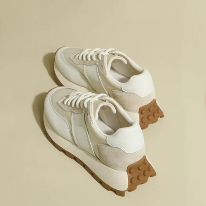 Кроссовки женские на шнуровке удобные дышащие повседневная обувь для бега