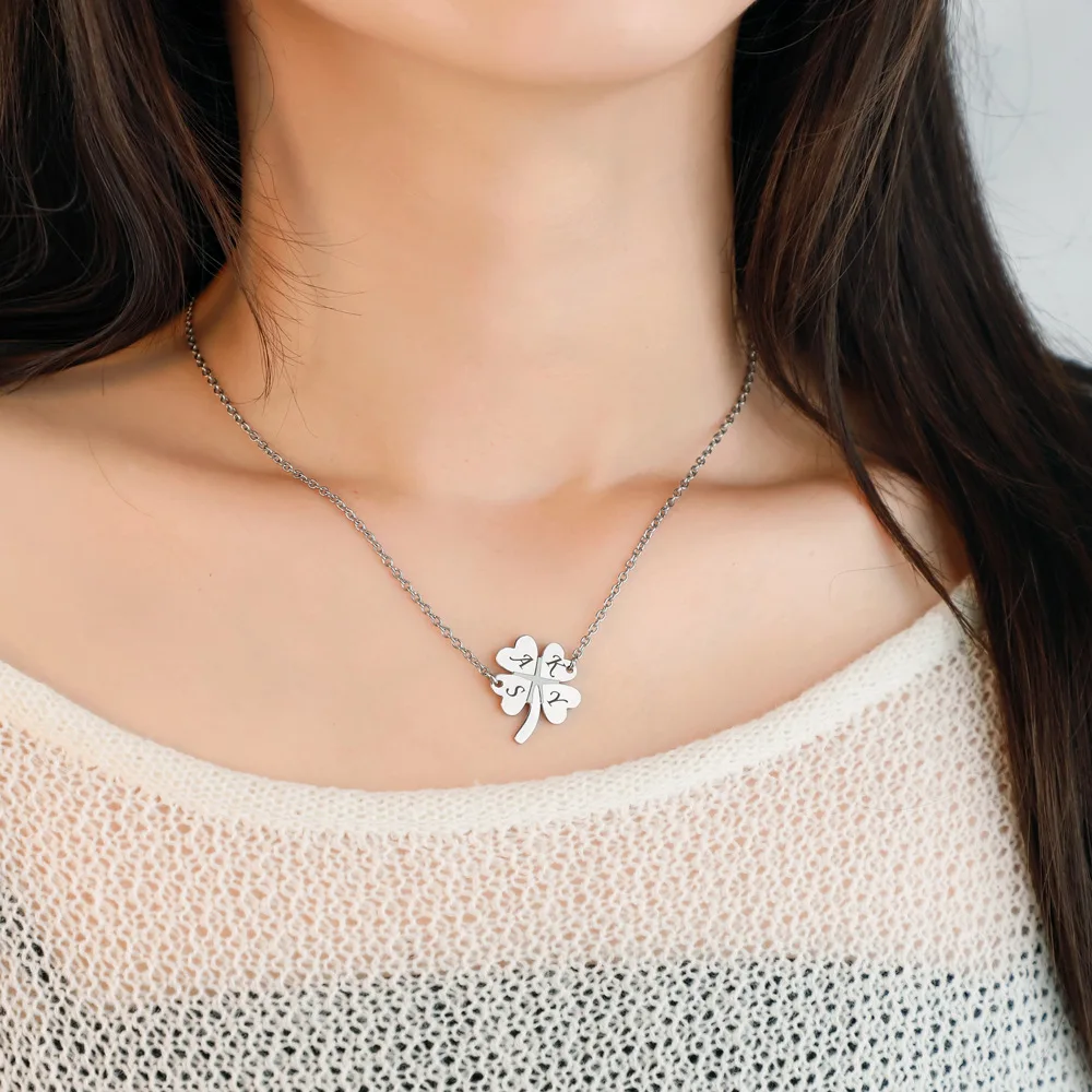 

Personalized Names Four-Leaf Clover Pendant Necklace Custom Letter Stainless Steel Charm Clavicle Woman Anniversary Jewelry Gift