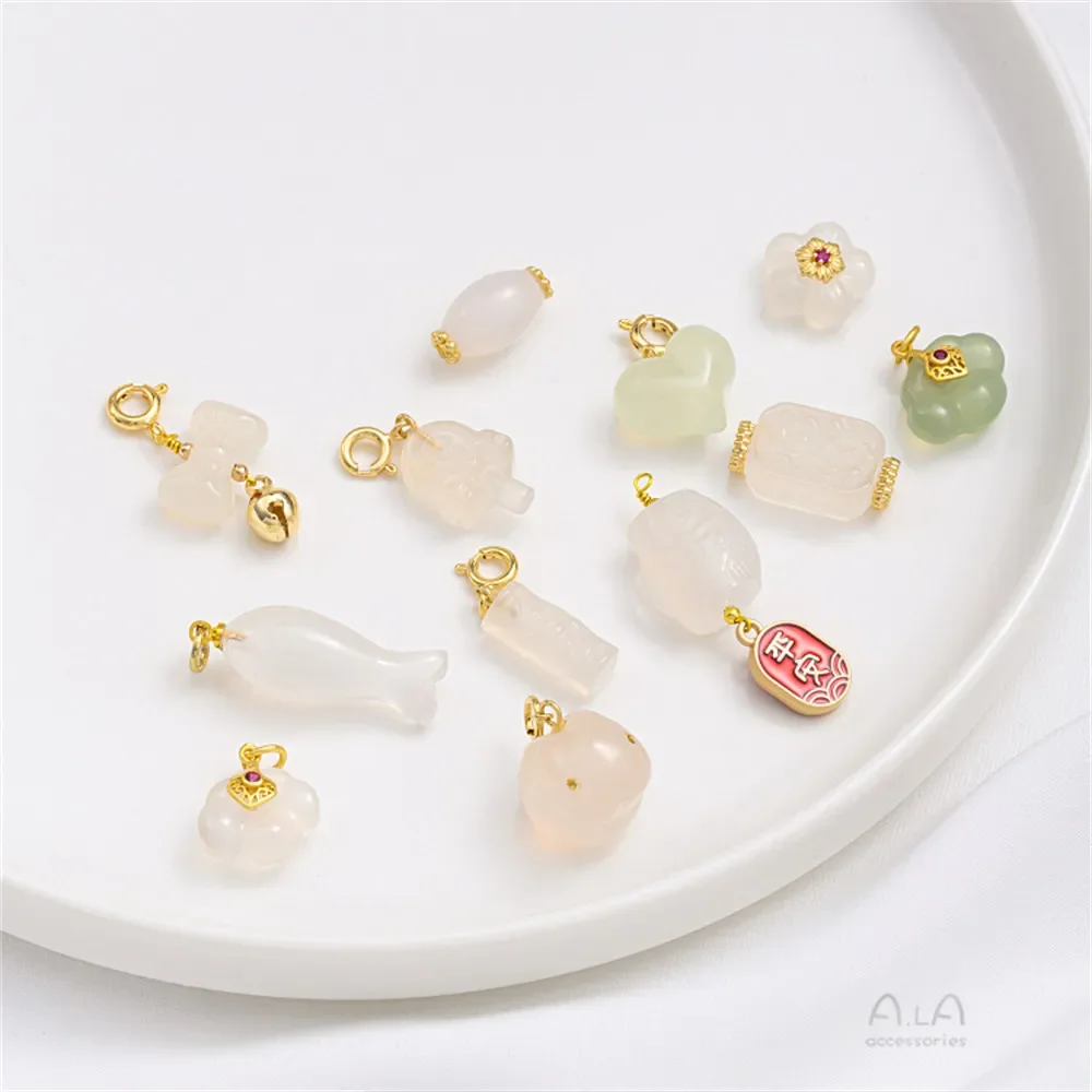 Натуральный белый агат резное персиковое сердце карп маленькая рыбка милый