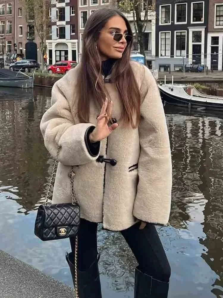 

KLKXMYT TRAF Women Winter Coats Fashion Thick Warm Faux Fur Shearling Jacket Coat Vintage Long Sleeve Female Outerwear Chic Top