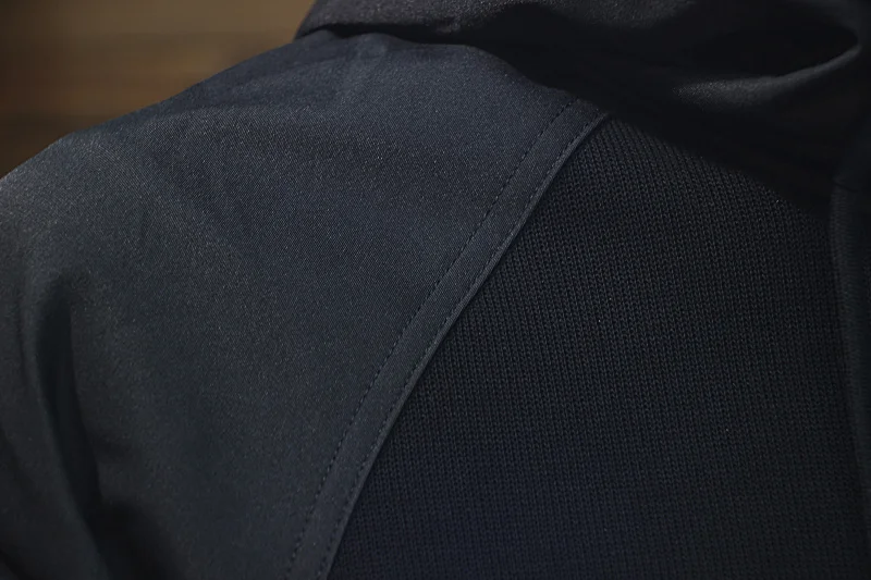 Осенняя одежда мужская вязаная лоскутная толстовка с капюшоном облегающая