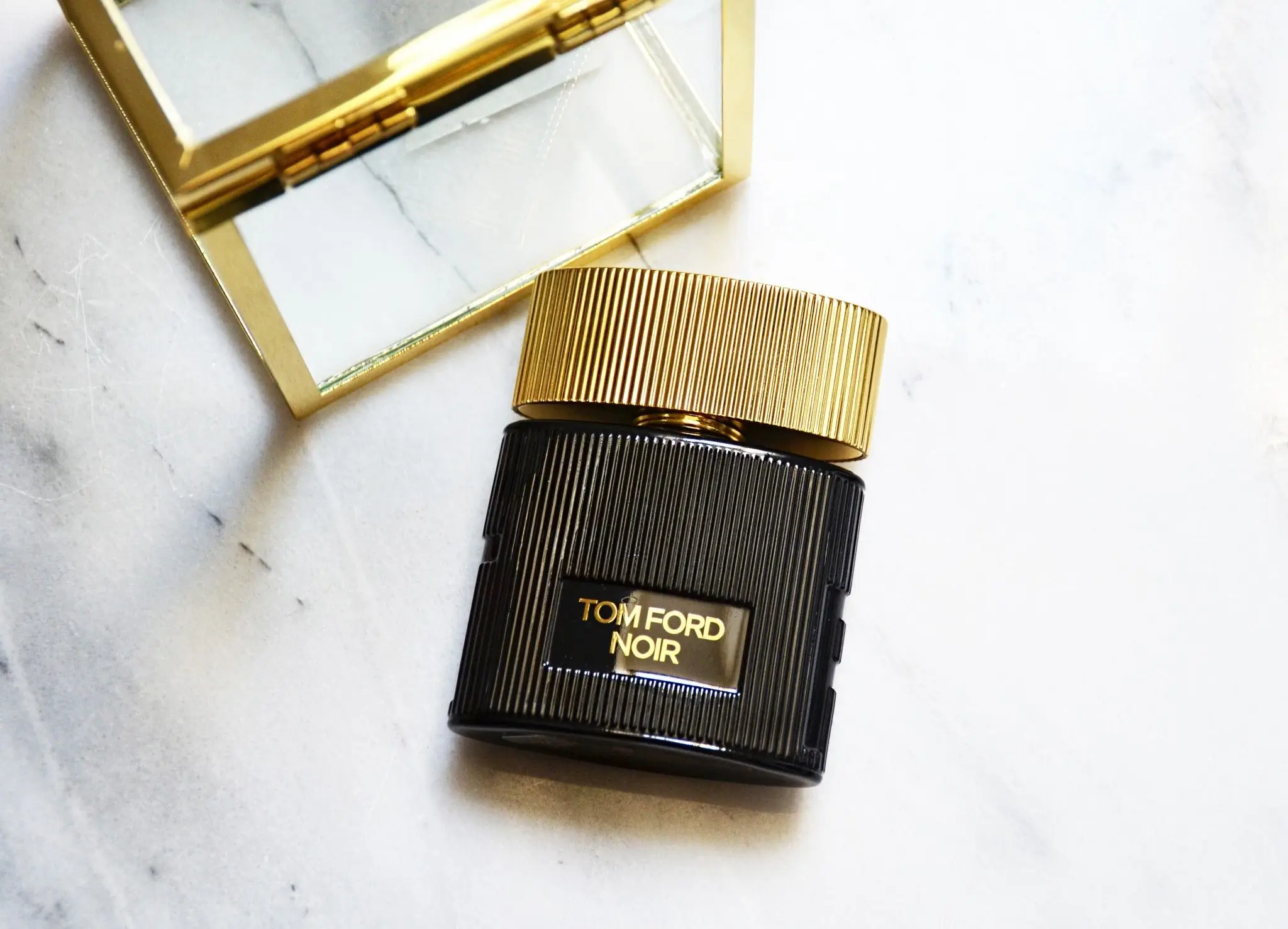 Tom ford noir pour. Tom ford noir pour femme 100 ml. Tom ford noir женские. Noir pour femme 50ml tom ford. Tom ford noir pour femme 100 ml.