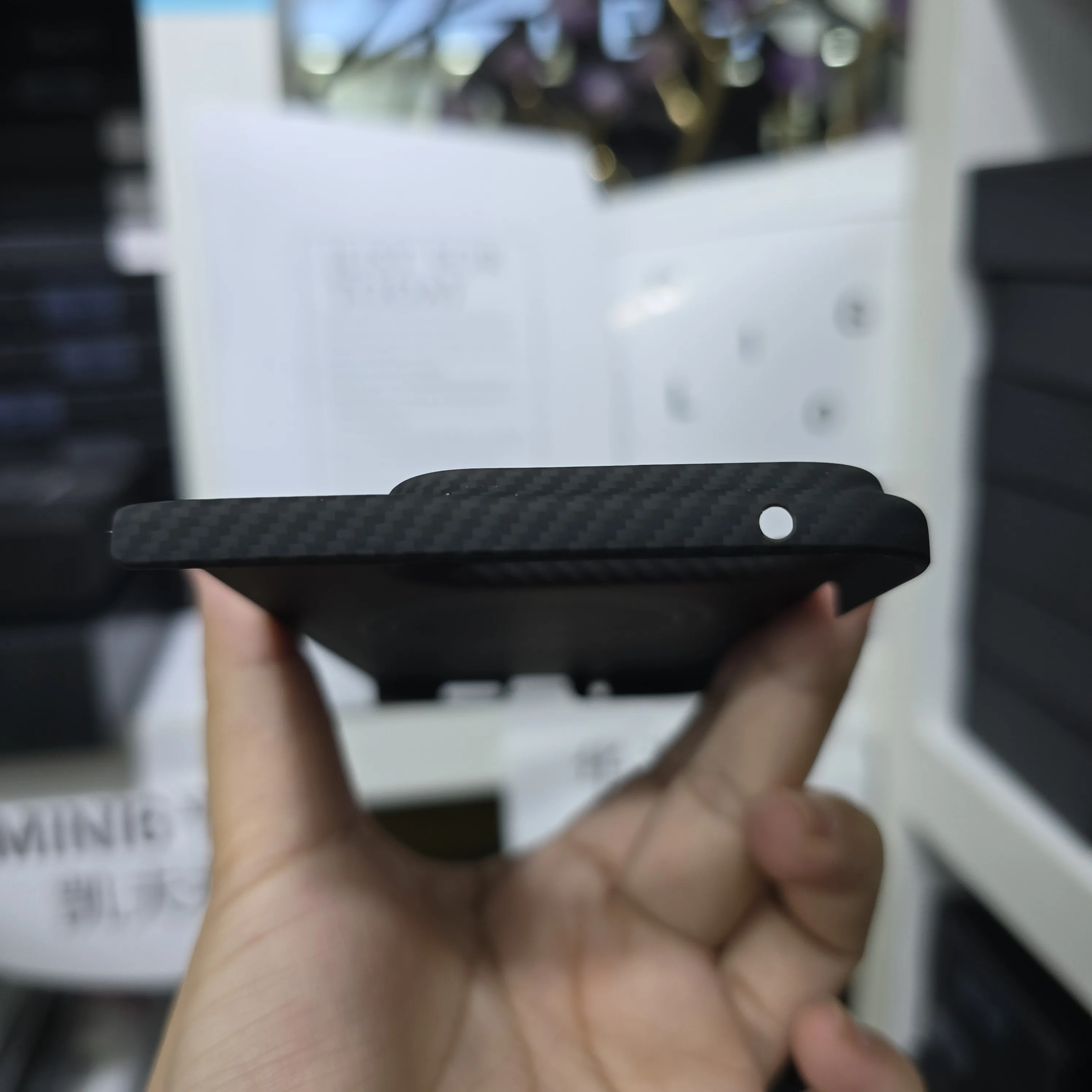 Роскошный 600D Magsafe магнитный беспроводной зарядный чехол из углеродного волокна