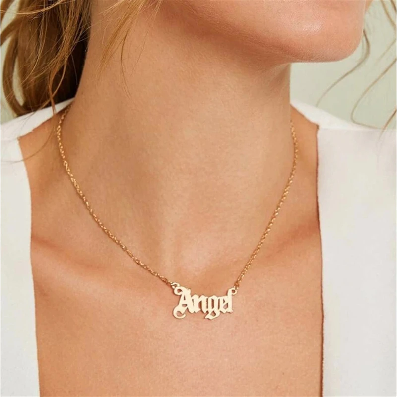 

Creative Creative Simple English Alphabet Necklace for Women New Clavicle Chain Jewelry