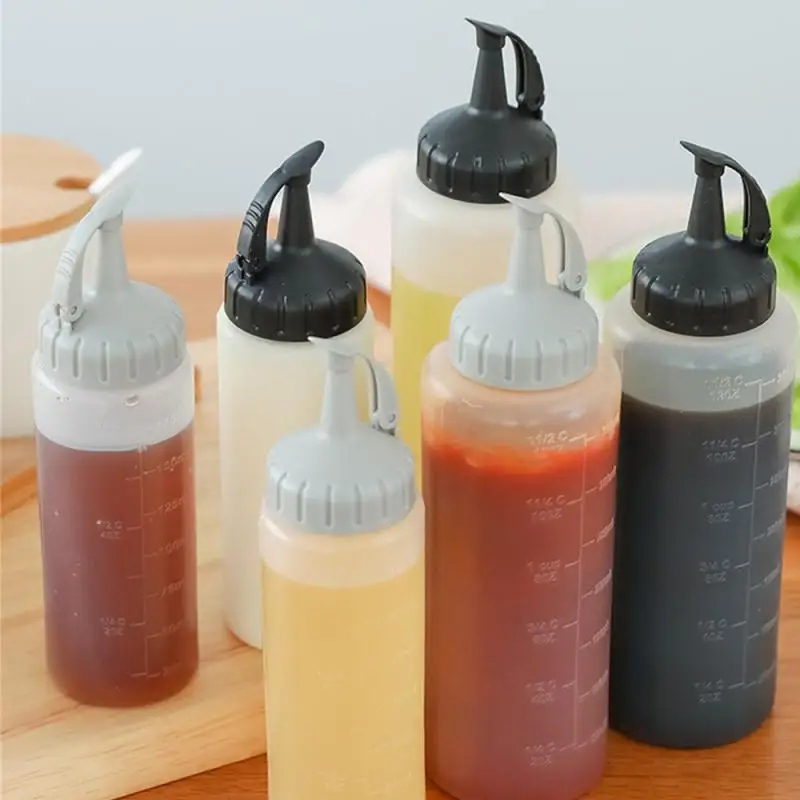 

Multipurpose Extruded Oil Control Bottle Unique Cork Design Fillable Squeeze Oil Bottle Kitchen Container Soy Sauce Bottle