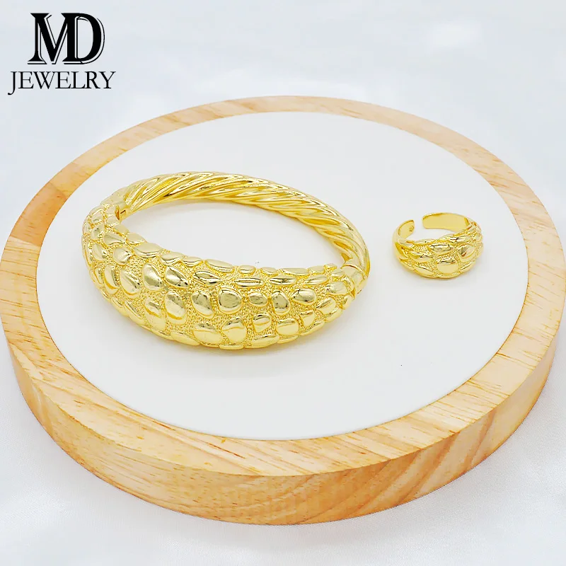 

African Pop Charm Jewelry Set 750 Gold Color Bracelet Ring for Women Cuff Decoration Fashion Bracelet Ring Jewelry