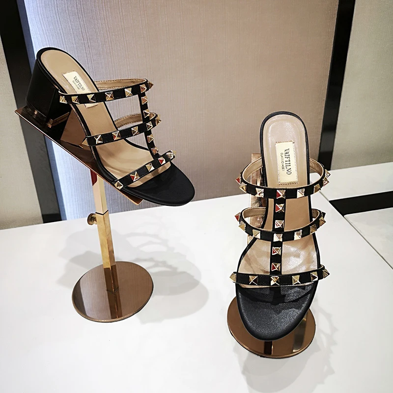Women's Sandals Summer Luxury Brand Slippers Chunky Heel Real Leather Rivets Shoes Casual Noiseless Designer Silver Ladies shoes