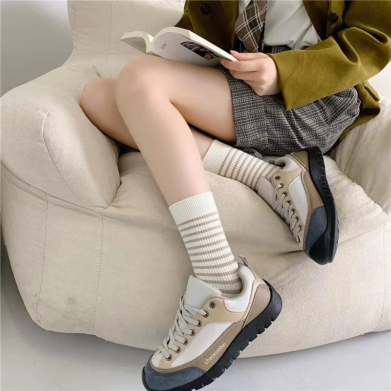 Harajuku Women Socks Autumn Simple Casual Black White Striped Pile Socks for Girls Breathable Middle Tube Bear Cotton Soft