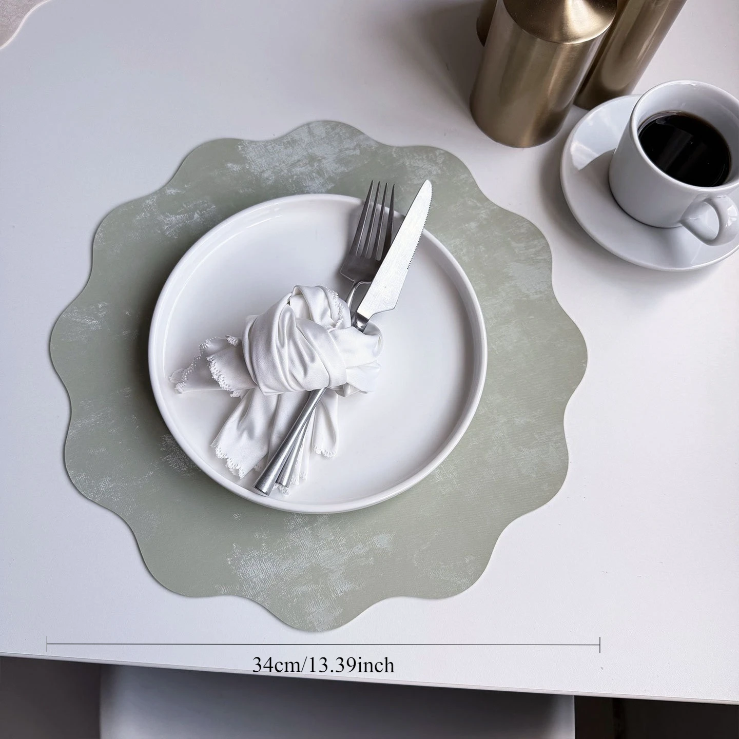 

Подставка для столовых приборов из искусственной бархатной кожи, подставка для чашек, шелковая изоляция в форме цветка, водонепроницаемый коврик для столовых приборов, французская посуда, подставка для миски