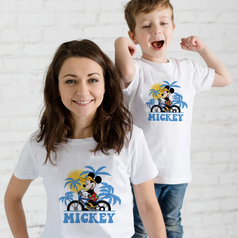 

Mother Kids Fashion Mickey T-shirt Disney Summer Casual Family Matching Clothes Short Sleeve Boys Girls Tops Europe Harajuku