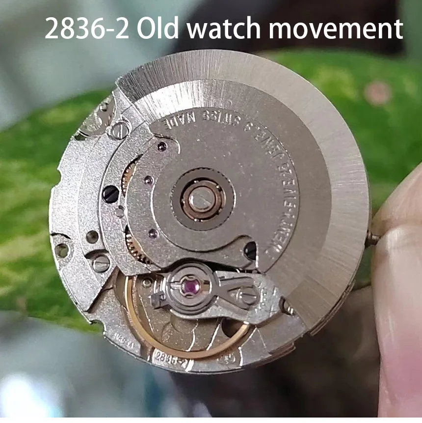 

Швейцарский Оригинальный механизм старых часов 2836-2 был скорректирован для обслуживания ремонтного мастер демонтированного станка