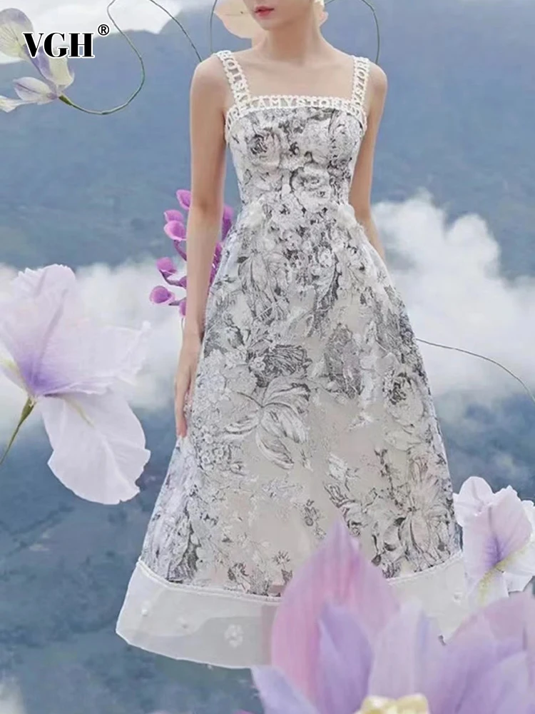

VGH Vintage Jacquard Dress For Women Square Collar Sleeveless Patchwork Embroidery High Waist Midi Dresses Female Fashion Style