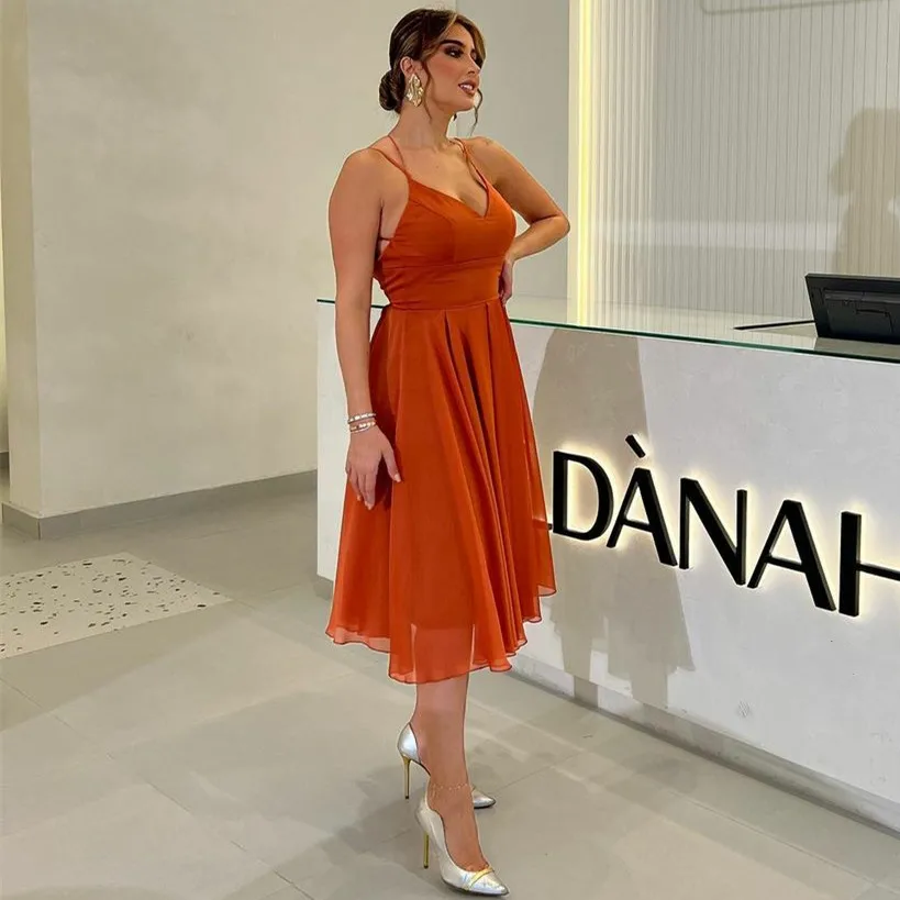 

Сексуальные короткие шифоновые оранжевые вечерние платья а-силуэта, шифоновое платье для выпускного вечера, платья на тонких бретелях длин...